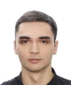 Усманов Ильназ Радикович стоматолог