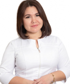 Шарафутдинова Лариса Амировна акушер